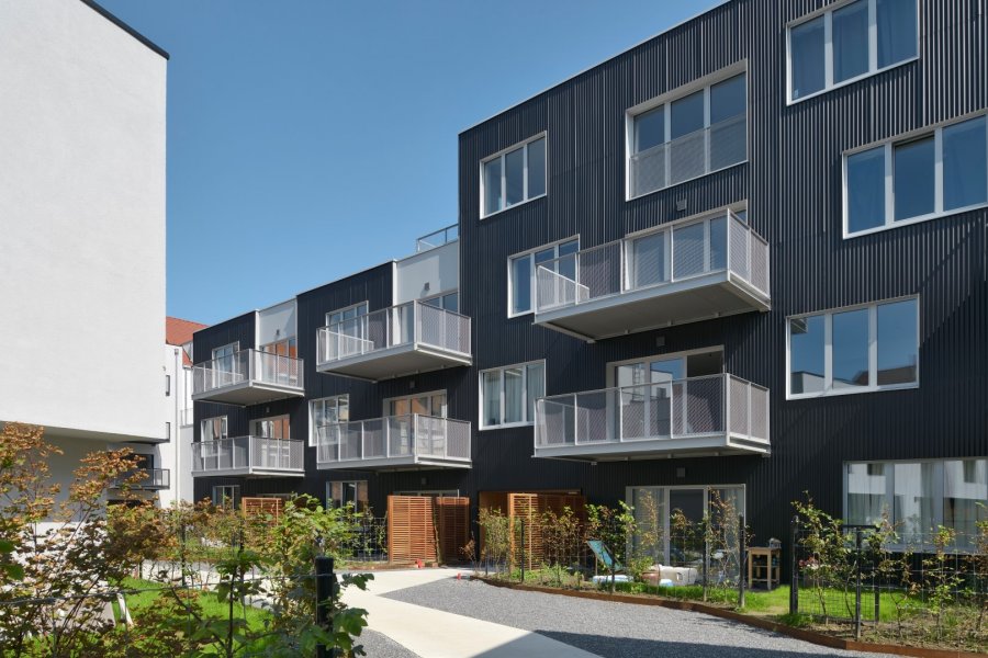 New pictures of Lochten